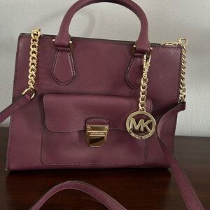 MICHEAL KORS HANDBAG